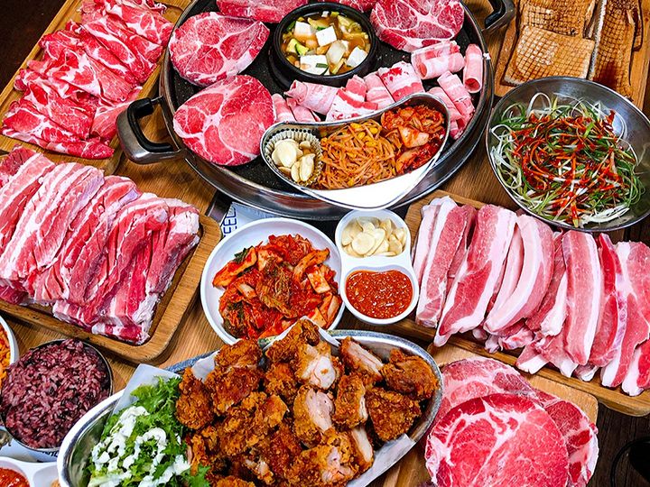 江南豚商会 江南本店｜江南駅・三成(COEX)(ソウル)のグルメ