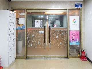 店舗入口