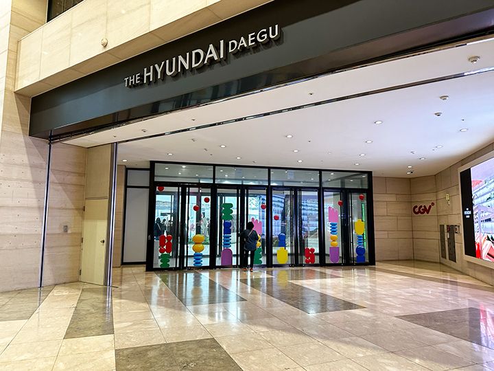 地下街からの入口