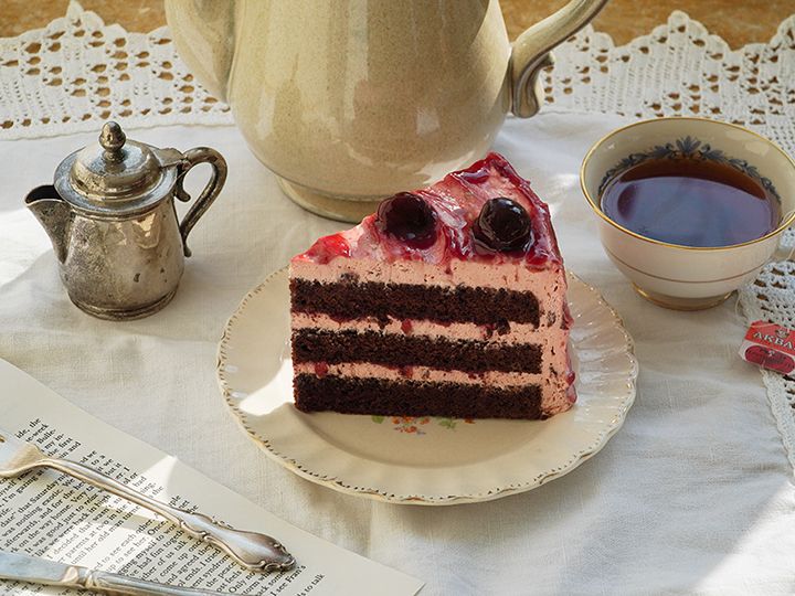 ブルーベリークリームチーズケーキ ※写真提供：CAFE LAYERED