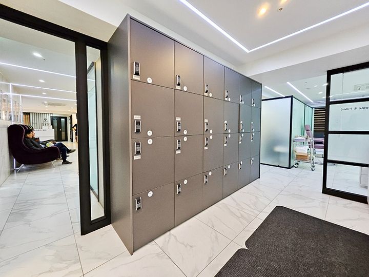 ロッカールーム