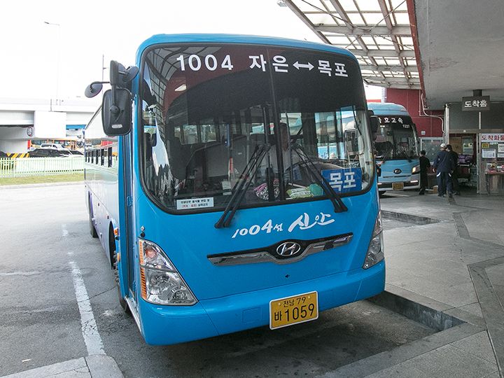 新安(シナン)行きの1004番バス