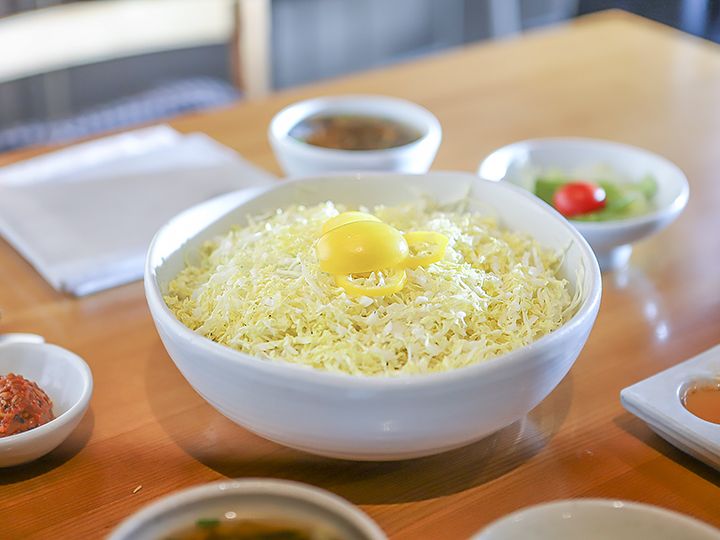 キャベツで隠れている素麺(中サイズ)