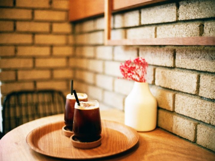 おしゃれなカフェでほっと一息