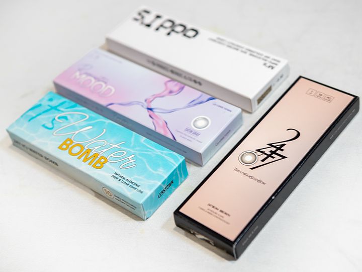 カラーコンタクトレンズ
「LENS TOWN」商品。価格も手頃で、20代の女性に特に人気。