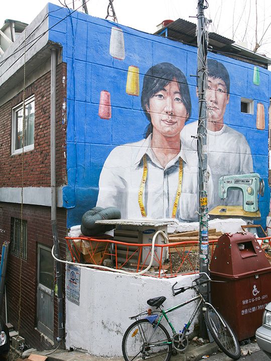梨花洞 路上美術館 大学路 城北洞 ソウル の観光スポット 韓国旅行 コネスト 梨花洞 路上美術館 大学路 城北洞 ソウル の観光スポット 韓国旅行 コネスト