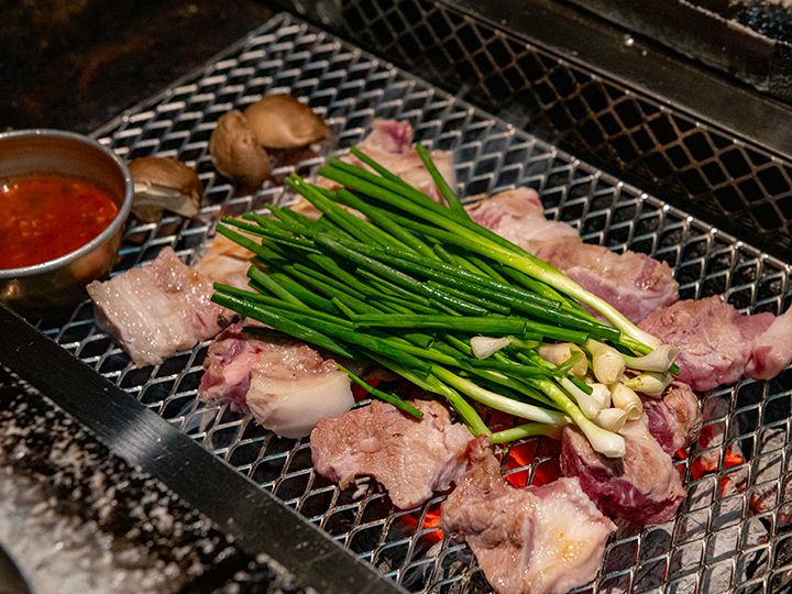 山清炭火ガーデン 乙支路1号店｜乙支路・忠武路・南山(ソウル)の
