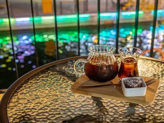 カフェ「DEEP BLACK」 ※2024年11月閉店