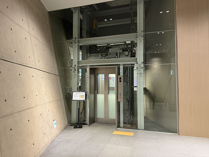 エレベーター