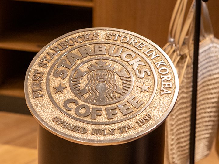 STARBUCKS COFFEE 梨大R店｜新村・梨大(ソウル)のグルメ