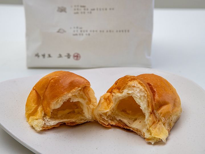 塩パン 𝖬𝖺𝗇𝖺 | ︎︎ この前作った塩パン~~🥐🤍 ︎︎ #塩パン