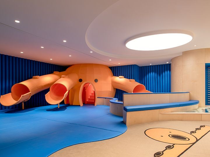 「キッズゾーン」(ホテル3階)
0歳から8歳を対象にした五感を刺激する施設。ホテル宿泊客に限り無料で利用できます。