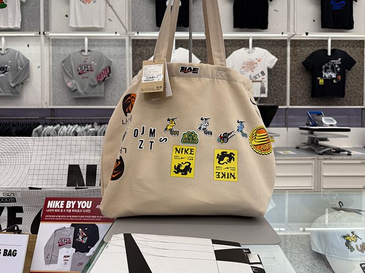 韓国ファッション KPOP GD コラボ BTS NIKE ナイキ 韓国語 BTS（防弾