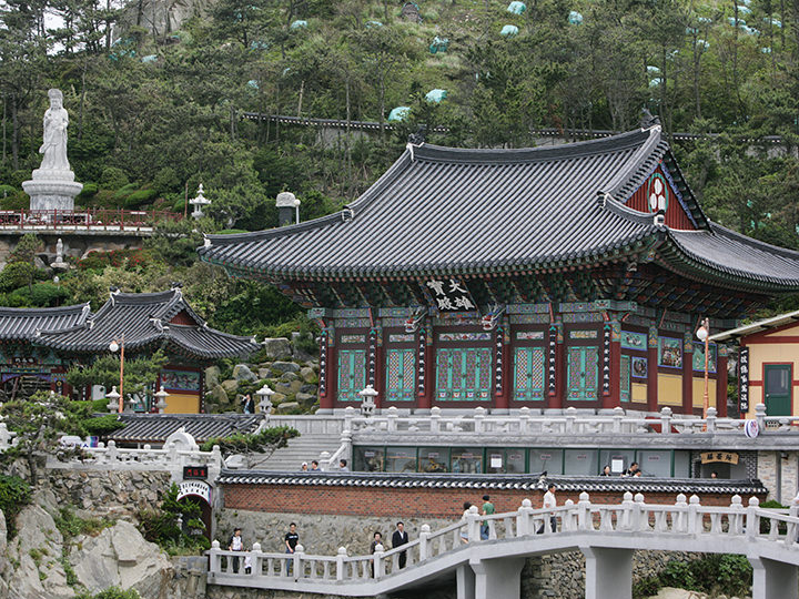 海東龍宮寺｜機張(釜山)の観光スポット｜韓国旅行「コネスト」