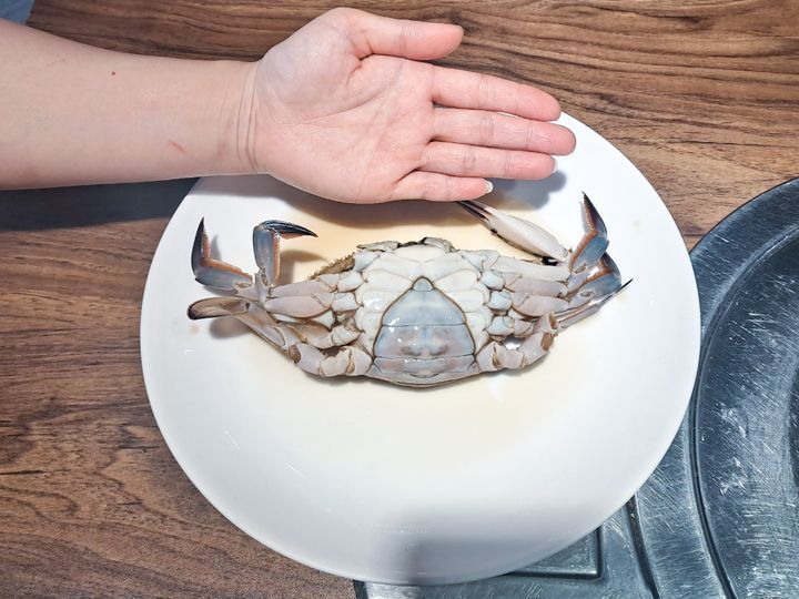 Mサイズ
※一般的なカンジャンケジャン専門店でも提供されているサイズで、旅行中でも利用しやすいリーズナブルな価格帯です。