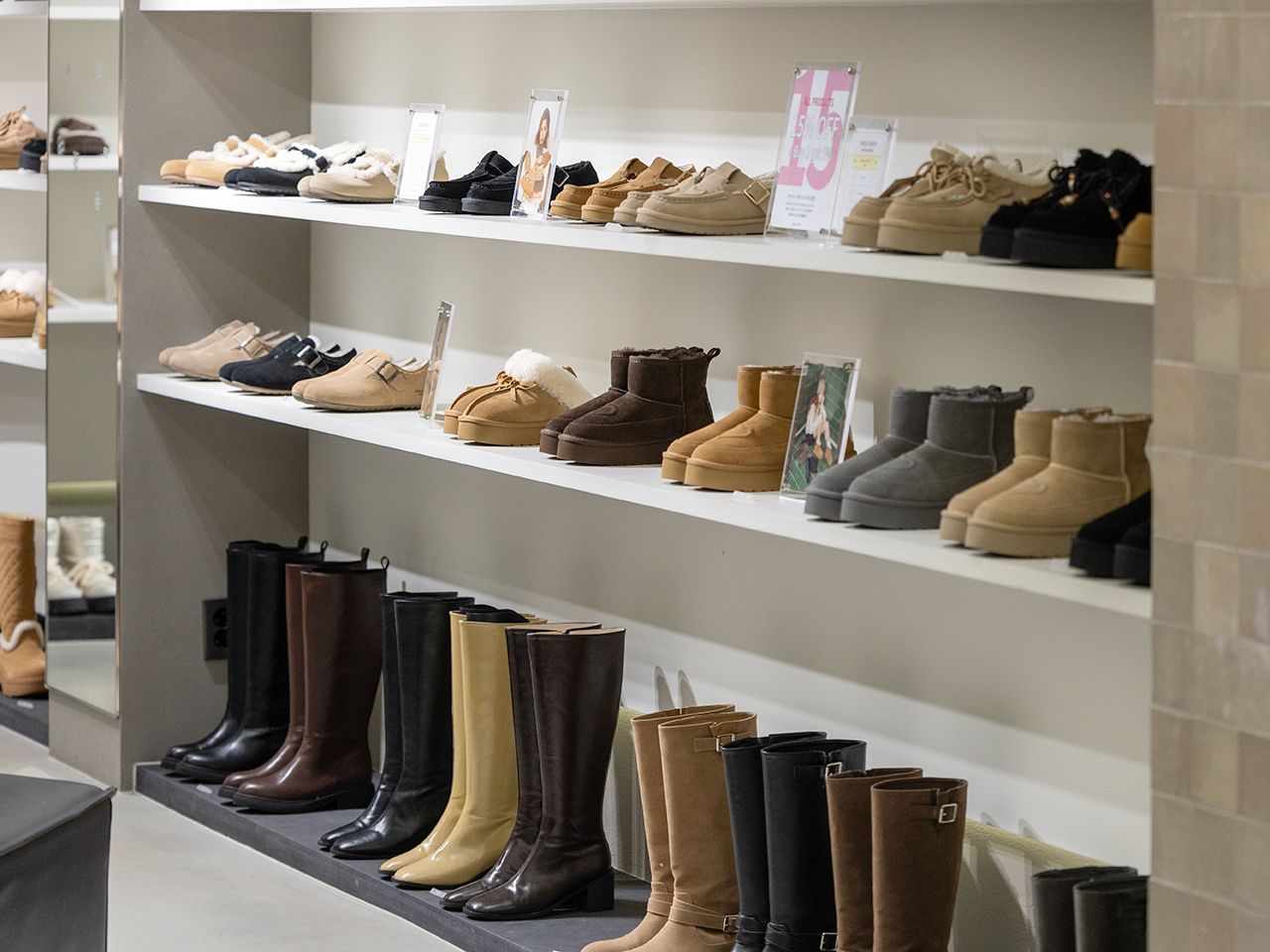 ラブリーな防寒シューズから綺麗めのロングブーツまで
