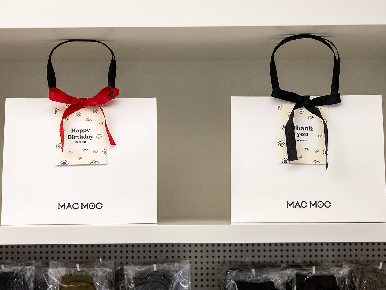 プレゼント用のラッピングも可能(追加料金)