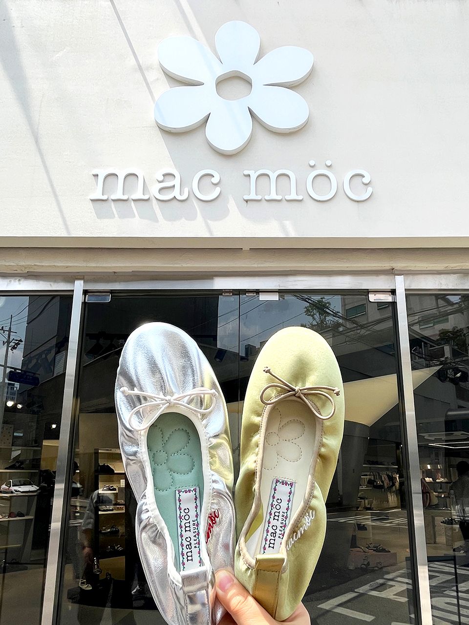 mac moc 聖水フラッグシップ｜聖水(ソンス)洞・ソウルの森(ソウル)の