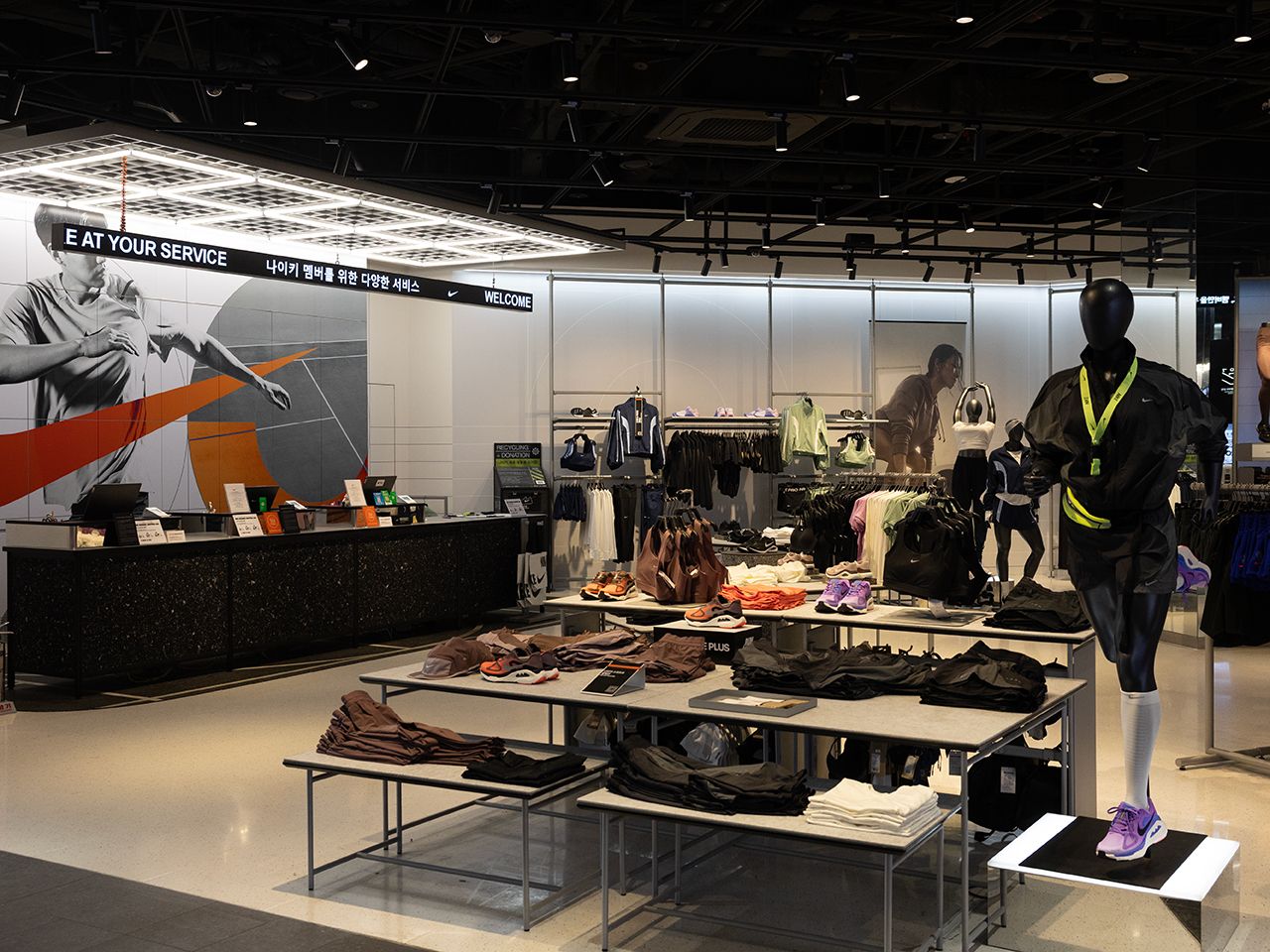 Nike Doota｜東大門(ソウル)のショッピング店｜韓国旅行「コネスト」