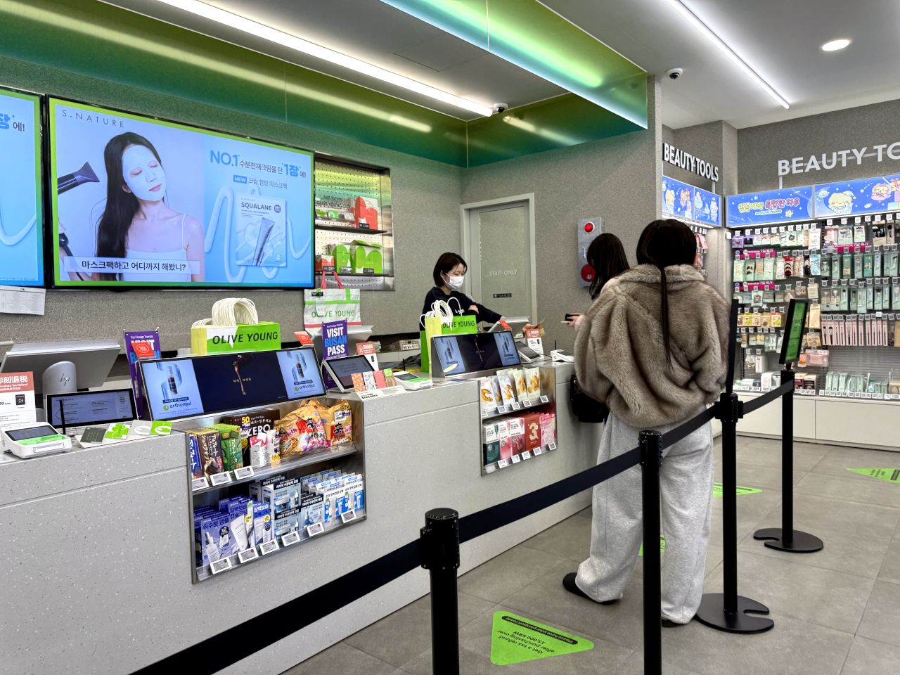 オリーブヤング 西面釜田中央店｜西面・凡一洞(釜山)のショッピング店