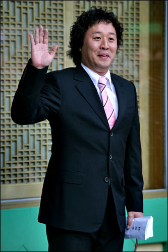 チョン・ジュナ