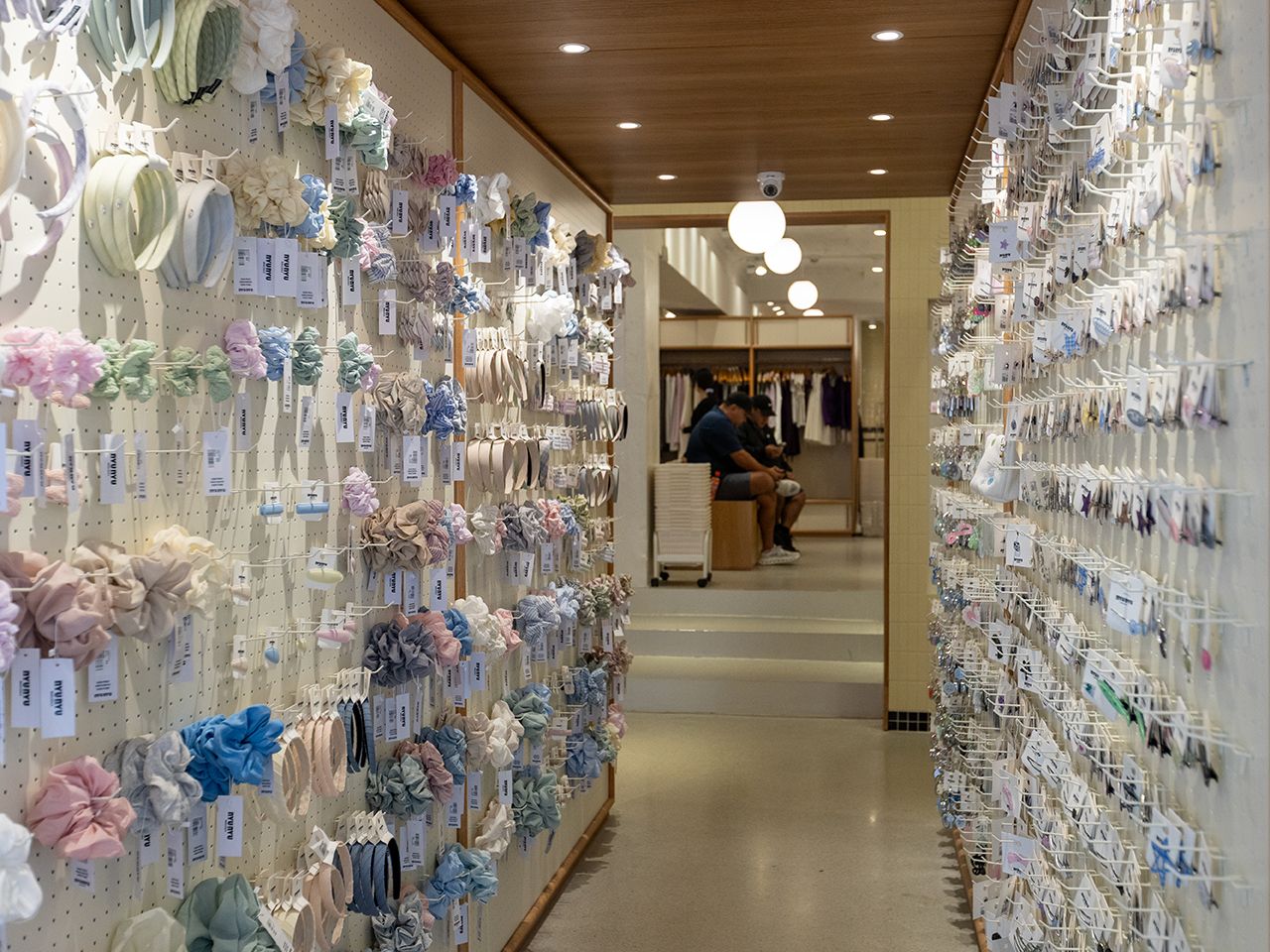 nyu nyu WORLD 明洞店｜明洞(ソウル)のショッピング店｜韓国旅行