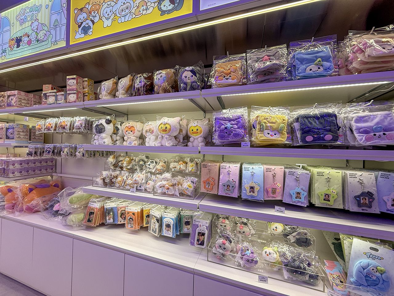 K-POP SQUARE 蚕室｜蚕室(ソウル)のショッピング店｜韓国旅行「コネスト」