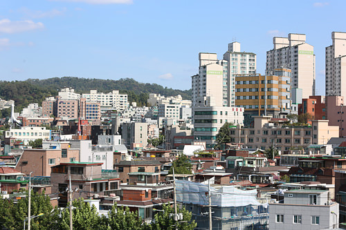 韓国 日本 大使 館 テロ
