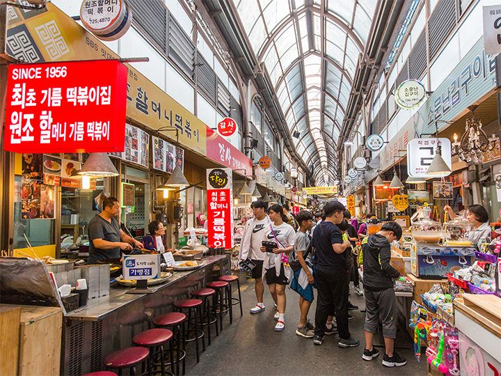 西村エリアの通仁市場