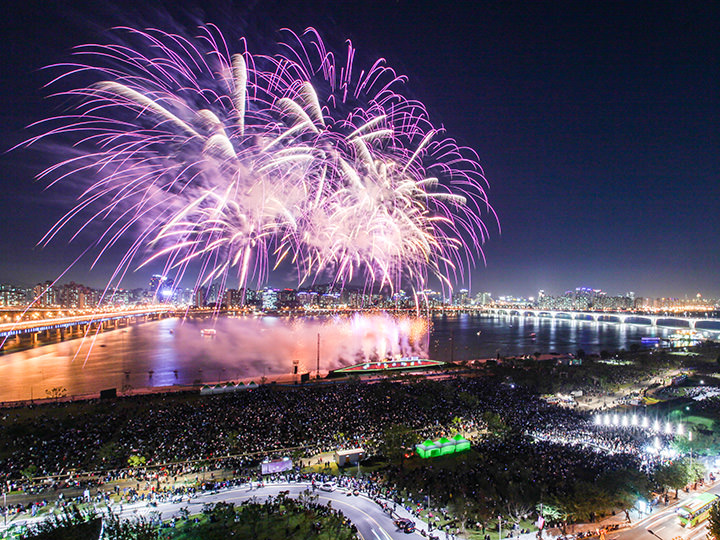 ソウル世界花火祭り 汝矣島 永登浦 麻浦 ソウル の観光スポット 韓国旅行 コネスト