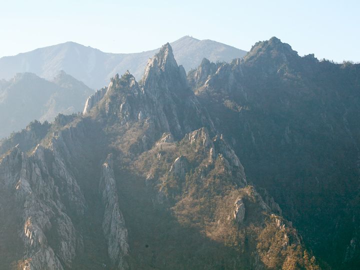 雪岳山国立公園 束草 雪岳山 江原道 の観光スポット 韓国旅行 コネスト