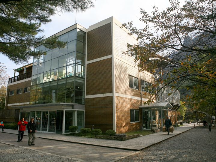 ケーブルカー乗り場