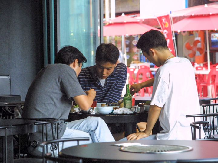 ミョッサリ イェヨ(何歳ですか)?