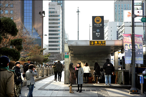 ソウルの待ち合わせ場所 在韓日本人お役立ち情報 韓国文化と生活 韓国旅行 コネスト