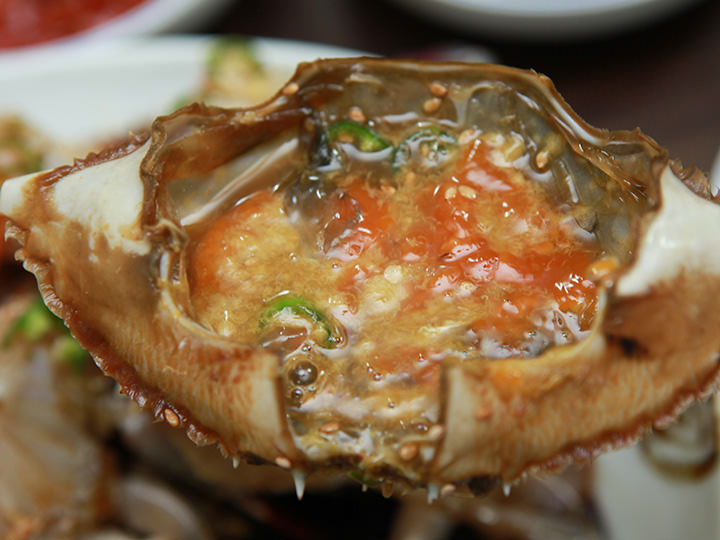 2.箸でまんべんなくかき混ぜます