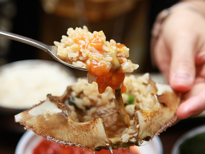 4.スプーンですくって食べれば、まさに至福!