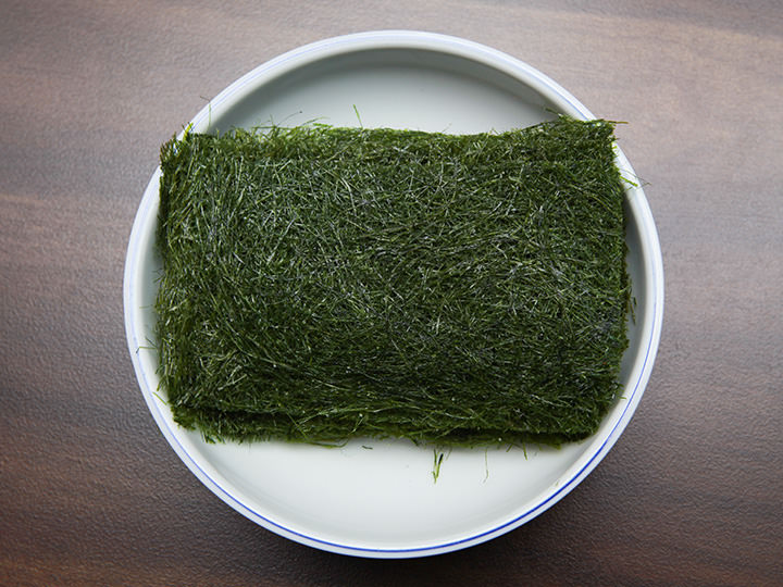 カムテグイ(カジメ海苔)