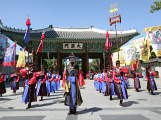 韓国観光スポット おすすめ順リスト 韓国のイベント 行事 韓国旅行 コネスト