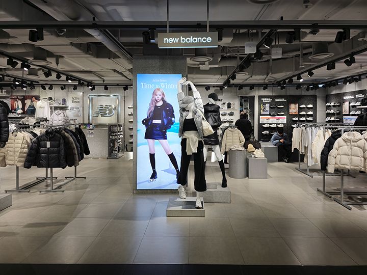 8階
スポーツブランド