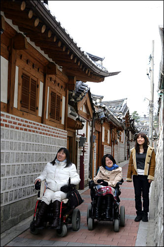 読者が行く 車椅子ソウル観光レポート バリアフリー 韓国旅行 コネスト 読者が行く 車椅子ソウル観光レポート バリアフリー 韓国旅行 コネスト