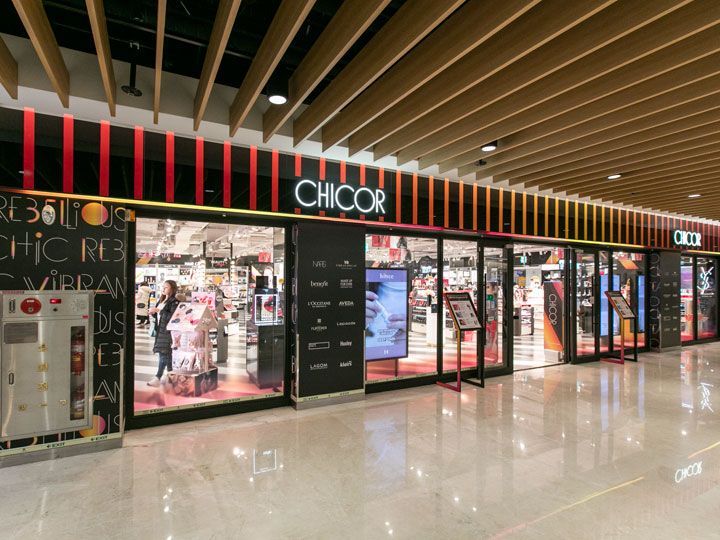 コスメショップ「CHICOR(シコル)」