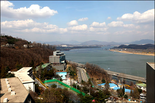 漢江サイドの客室は奇数の番号