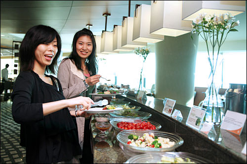 おいしそうなメニューの数々に、
朝からウハウハ!