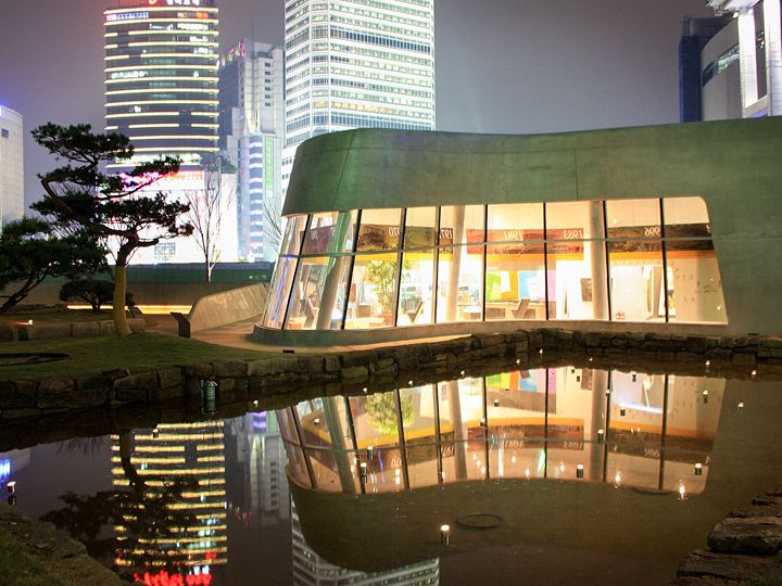 東大門歴史文化公園｜東大門(ソウル)の観光スポット｜韓国旅行「コネスト」