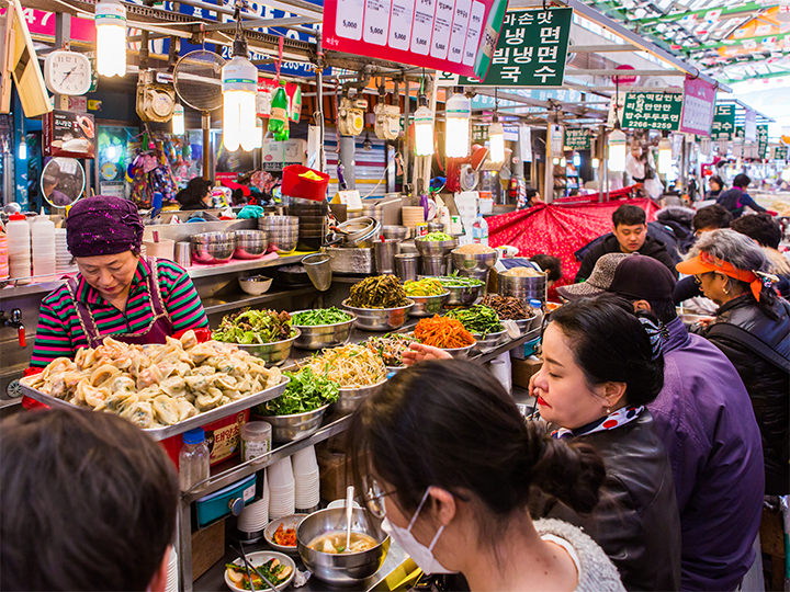 活気ある雰囲気を楽しもう 活気ある雰囲気を楽しもう