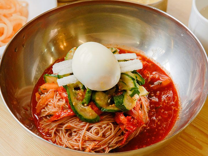 咸興冷麺(辛口混ぜ冷麺)