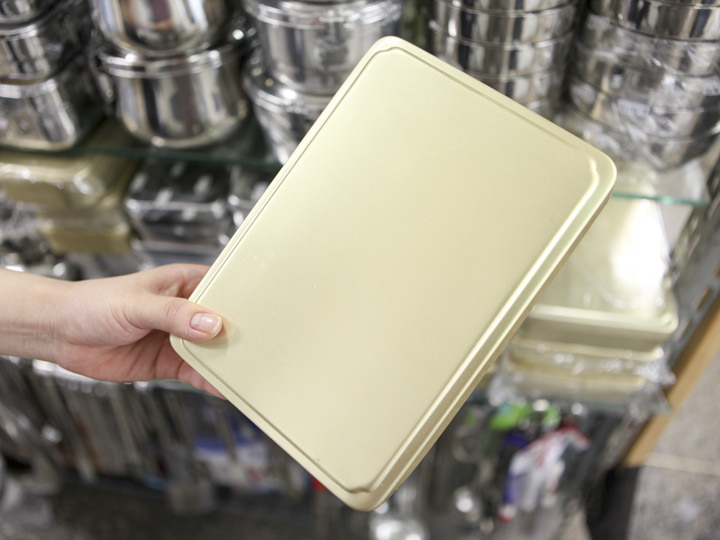 レトロ感がたまらないアルミ製の弁当箱
