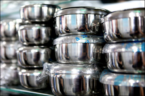 韓国の食堂の定番、アルミの容器
1,000ウォン~