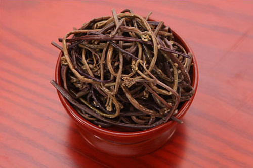 ワラビのナムル