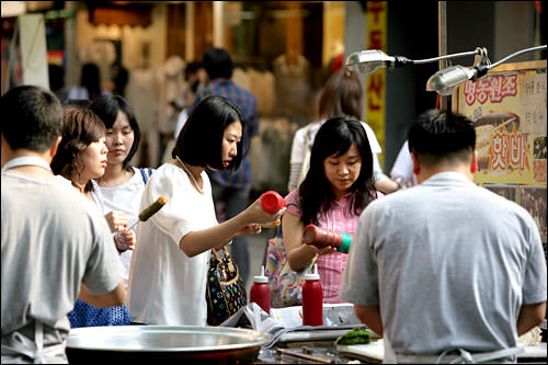 おやつにぴったりのホットバー(揚げ練り物)
